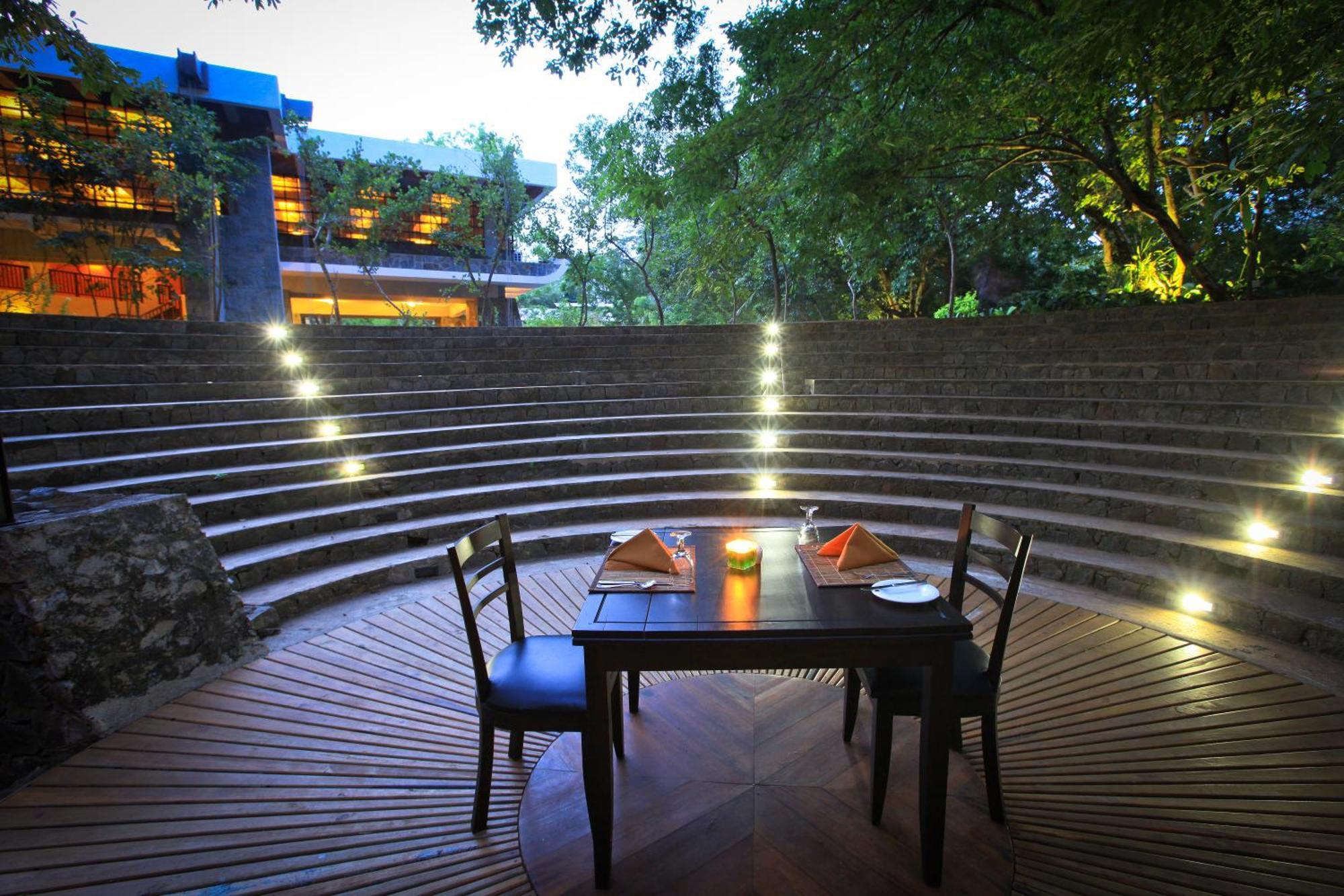 Grand Udawalawe Safari Resort Exterior foto